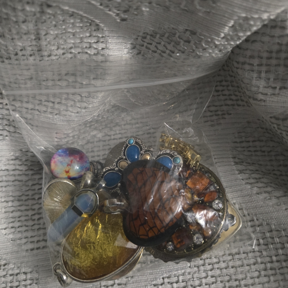 Random Pendant Bundle